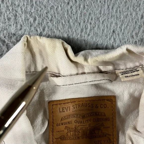 Levi's Premium Trucker Jacket Men 2XL White Denim Contrast Stitch Neutral Casual - Picture 7 of 10